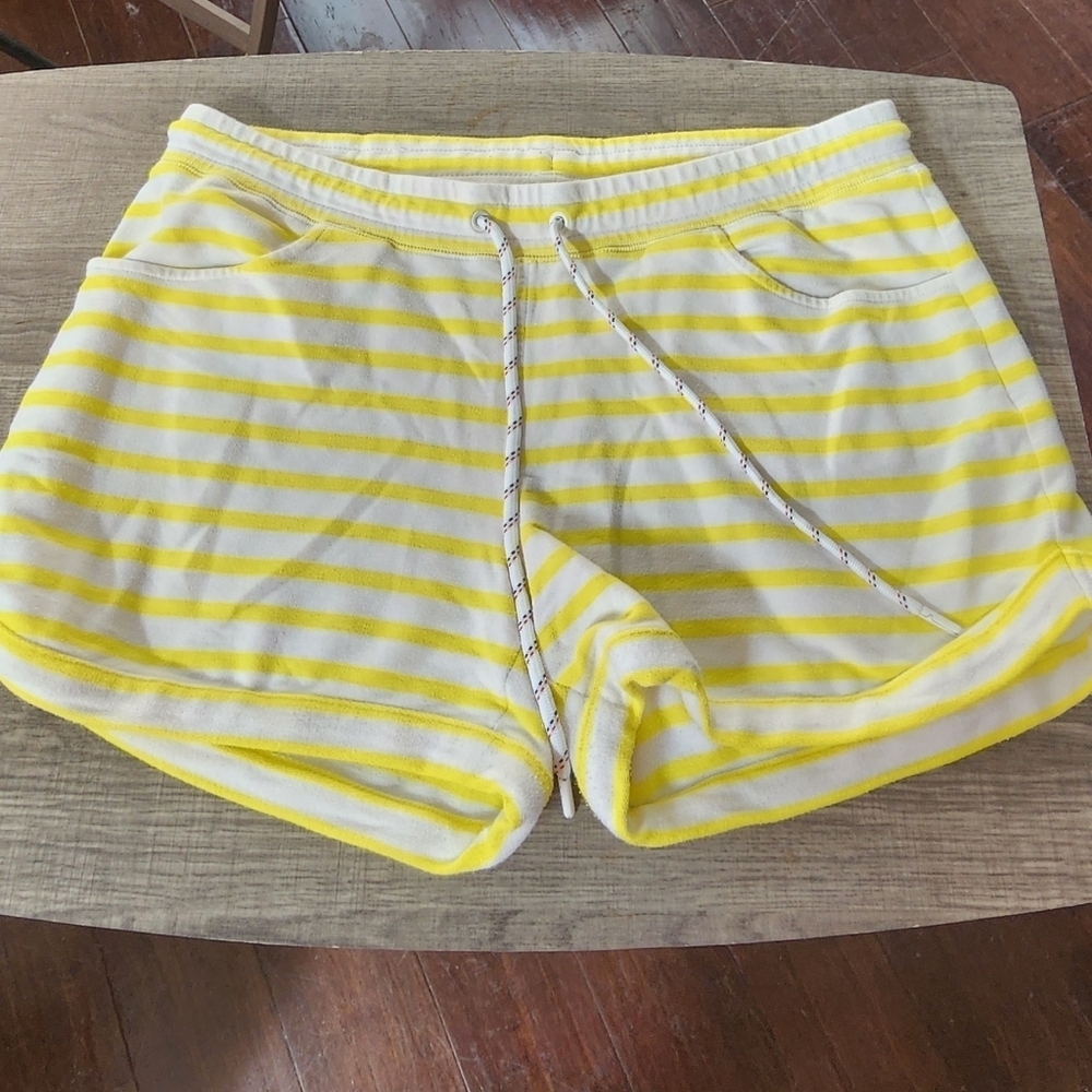 TOMMY HILFIGER SHORTS - Picture 2 of 4